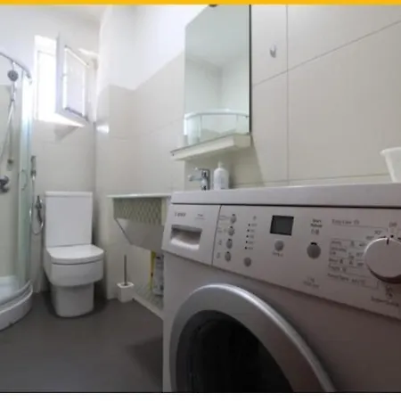 Apartman Vijecnica Апартаменты *